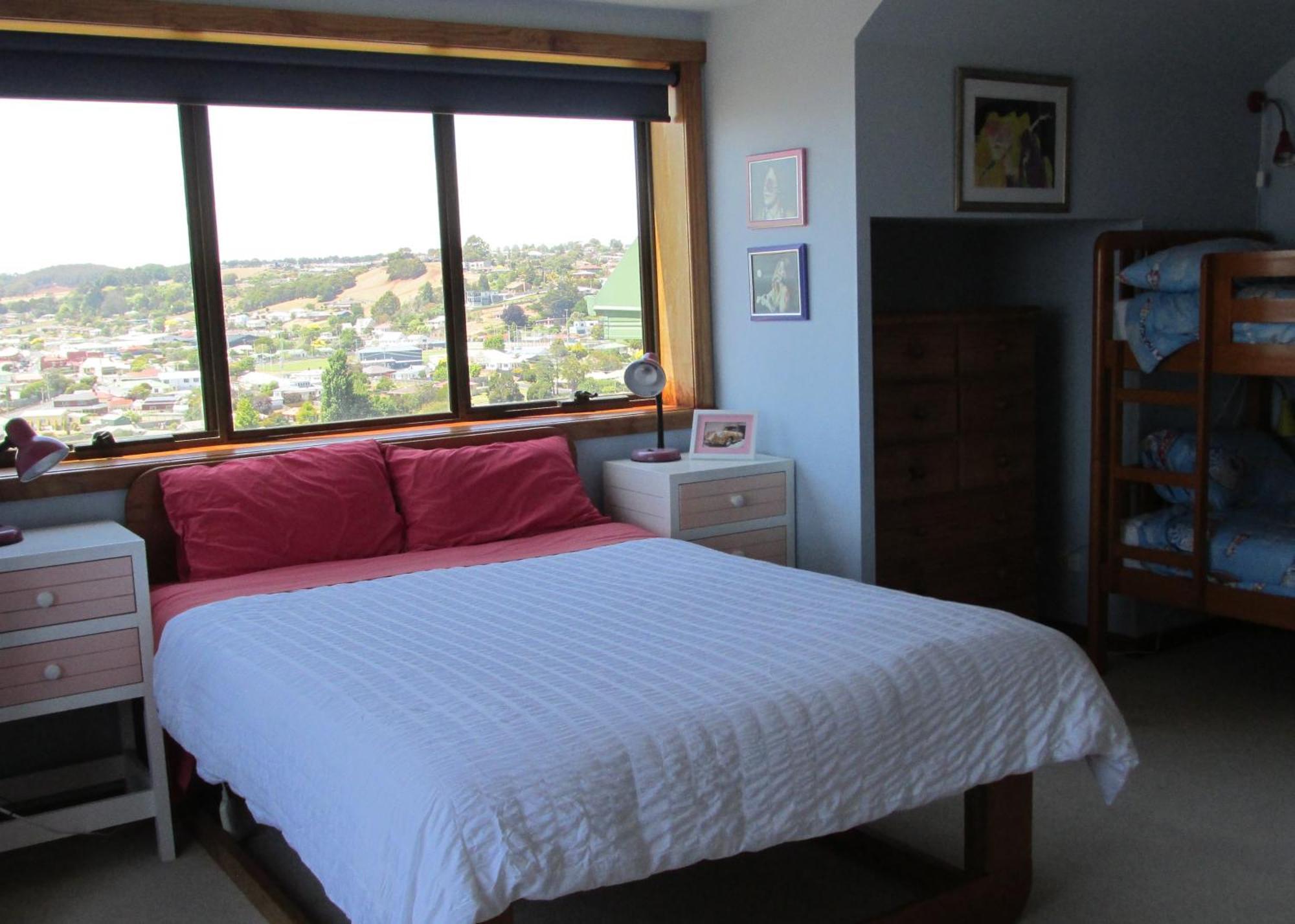 High On Penguin Bed and Breakfast Buitenkant foto